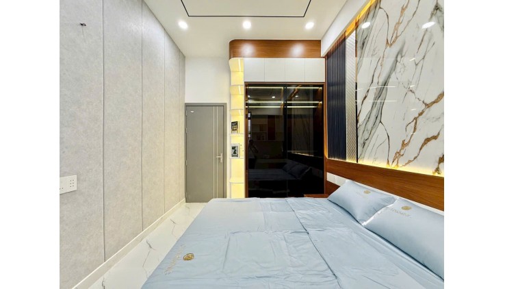 Chỉ 4.69 tỷ TL! 37M², 2 Tầng/2PN – HẺM 3M – Nguyễn Thái Sơn, Gò Vấp!
